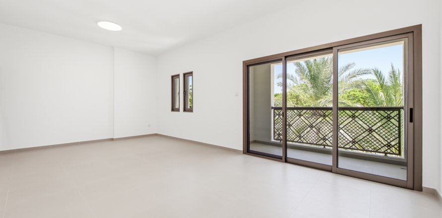 Appartement in The Gardens, Dubai, VAE 3 slaapkamers, 134 vr.m. nr 754488