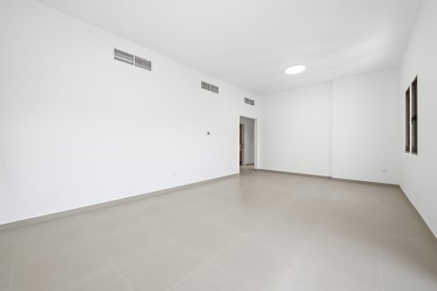 Appartement te huur in The Gardens, Dubai, VAE 3 slaapkamers, 134 vr.m., nr 754488 - foto 15