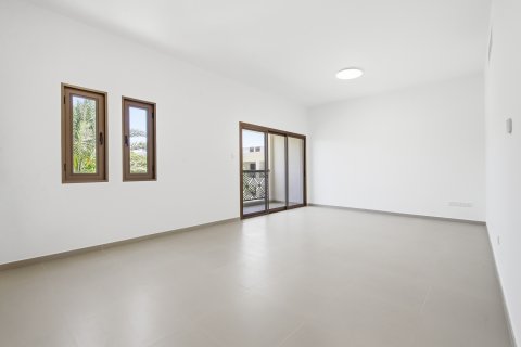 Appartement te huur in The Gardens, Dubai, VAE 3 slaapkamers, 134 vr.m., nr 754488 - foto 2