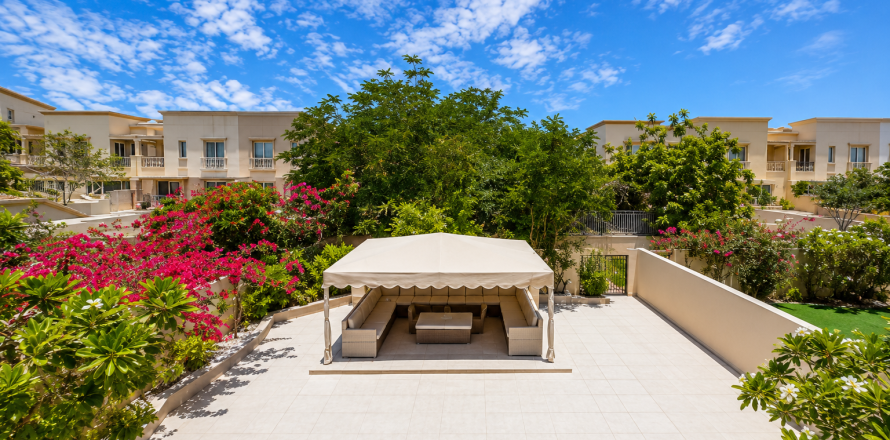 Vila v The Springs, Dubai, SAE 3 ložnice, 326.34 m² Č.: 754487