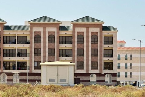 Land in Tilal City, Sharjah, UAE 469 sq.m. № 647462 - photo 13