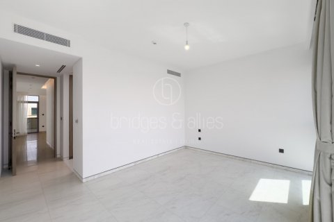 Villa in Dubai, UAE 4 bedrooms, 405 sq.m. № 629722 - photo 15