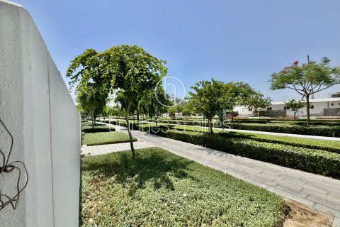 Vilë në Dubai Hills Estate, Emiratet e Bashkuara Arabe 4 dhoma gjumi, 232.3 m2. № 629718 - Foto 18