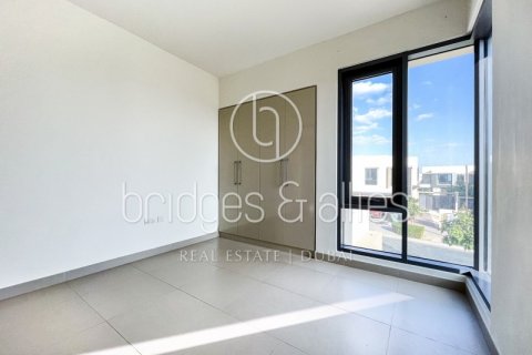 Vilë në Dubai Hills Estate, Emiratet e Bashkuara Arabe 5 dhoma gjumi, 254.1 m2. № 629720 - Foto 11