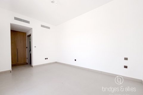 Vilă de închiriat în Dubai, EAU 4 dormitoare, 316.9 mp.  №629719 - poză 13