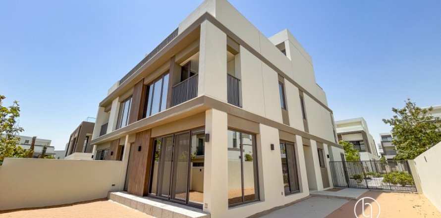 Vilă în Dubai, EAU 4 dormitoare, 316.9 mp. №629719