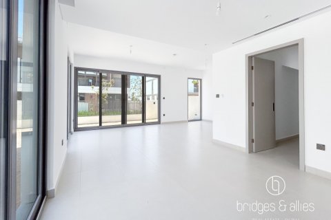 Vilă de închiriat în Dubai, EAU 4 dormitoare, 316.9 mp.  №629719 - poză 4