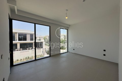 Dubai, BAE’de kiralık вилла 4 yatak odası, 373.1 m&sup2; No 629721 - fotoğraf 10