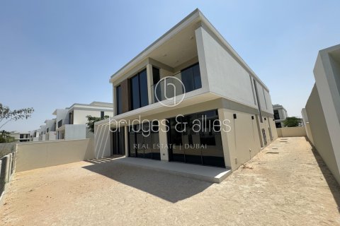Dubai, BAE’de kiralık вилла 4 yatak odası, 373.1 m&sup2; No 629721 - fotoğraf 1