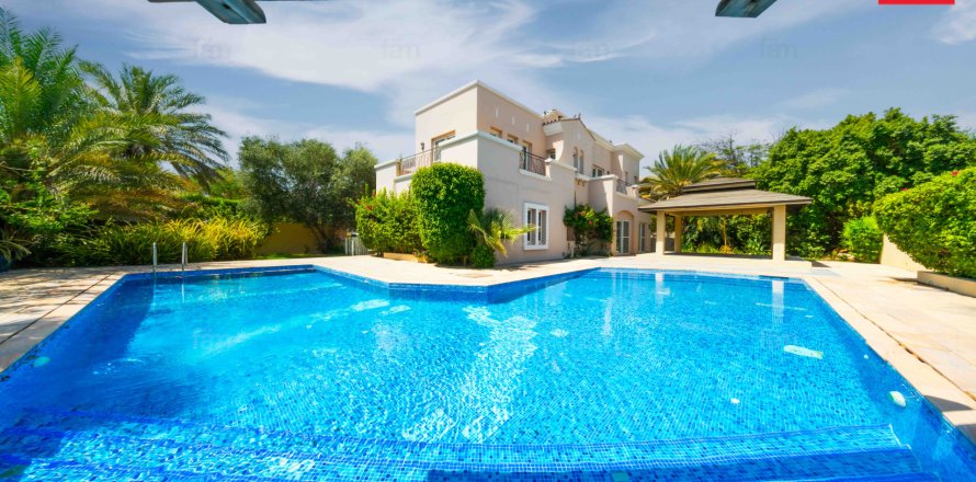 Huvila Dubai, Arabiemiraatit 6 makuuhuonetta, 952.6 m2 № 718048