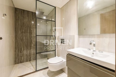 Appartement te huur in Business Bay, Dubai, VAE 2 slaapkamers, 150.04 vr.m., nr 745797 - foto 15