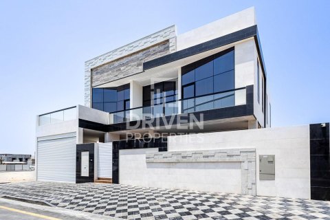 Villa en alquiler en Nadd Al Sheba, Dubai, EAU 5 dormitorios, 631.74 m2 № 746195 - foto 29