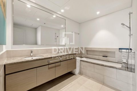 Διαμέρισμα σε Downtown Dubai (Downtown Burj Dubai), Dubai, ΗΑΕ 2 υπνοδωμάτια, 105.17 τ.μ. Αρ. 746197 - φωτογραφία 14