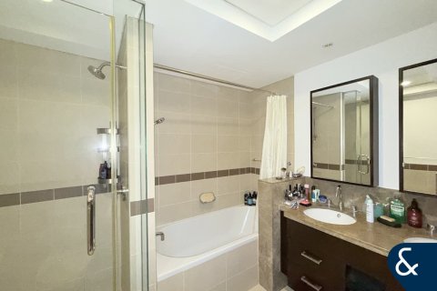 Apartament na sprzedaż w Downtown Dubai (Downtown Burj Dubai), Dubai, ZEA 1 sypialnia, 97 mkw., nr 666407 - zdjęcie 9