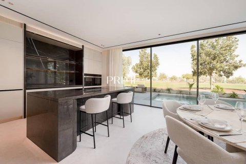 Villa til salgs i Jumeirah Golf Estates, Dubai, Emiratene 5 soverom, 714 kvm Nr. 643797 - Foto 9