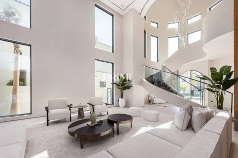 Villa til salgs i Jumeirah Golf Estates, Dubai, Emiratene 5 soverom, 714 kvm Nr. 643797 - Foto 4