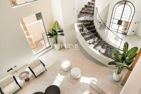 Villa til salgs i Jumeirah Golf Estates, Dubai, Emiratene 5 soverom, 714 kvm Nr. 643797 - Foto 25