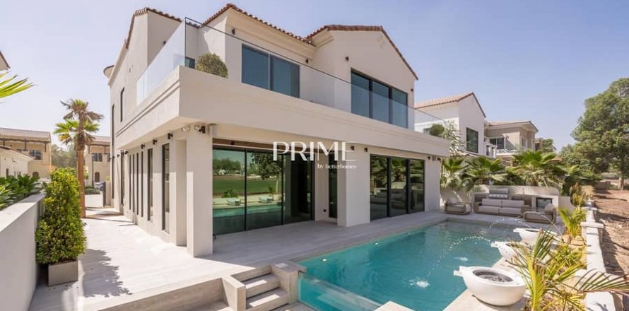 Villa in Jumeirah Golf Estates, Dubai, UAE 5 bedrooms, 714 sq.m. № 643797