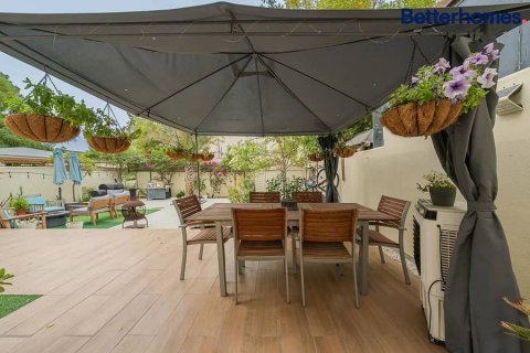 Villa til salgs i The Springs, Dubai, Emiratene 4 soverom, 210 kvm Nr. 643796 - Foto 13