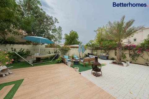 Villa til salgs i The Springs, Dubai, Emiratene 4 soverom, 210 kvm Nr. 643796 - Foto 12