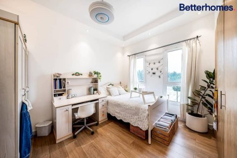 Villa til salgs i The Springs, Dubai, Emiratene 4 soverom, 210 kvm Nr. 643796 - Foto 6