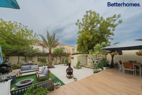 Villa til salgs i The Springs, Dubai, Emiratene 4 soverom, 210 kvm Nr. 643796 - Foto 14