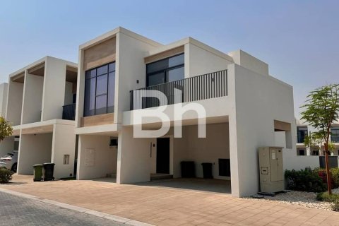 Stadthaus zum Verkauf in Arabian Ranches 3, Dubai, VAE 4 Schlafzimmer, 267 m2 Nr. 643798 - Foto 1