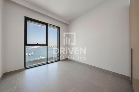 Appartement te huur in Mina Rashid, Dubai, VAE 3 slaapkamers, 159 vr.m., nr 684137 - foto 5