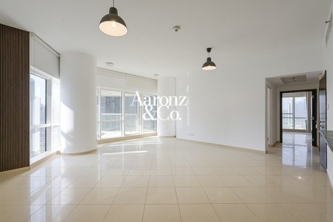 Apartment in Jumeirah Lake Towers, Dubai, UAE 1 bedroom, 133 sq.m. № 709373 - photo 4
