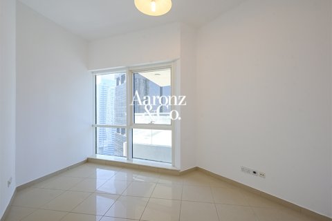 Apartment in Jumeirah Lake Towers, Dubai, UAE 1 bedroom, 133 sq.m. № 709373 - photo 6
