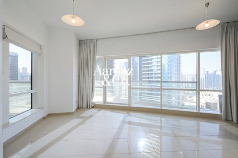 Apartment in Jumeirah Lake Towers, Dubai, UAE 1 bedroom, 133 sq.m. № 709373 - photo 3