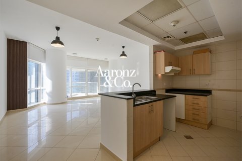 Apartment in Jumeirah Lake Towers, Dubai, UAE 1 bedroom, 133 sq.m. № 709373 - photo 10