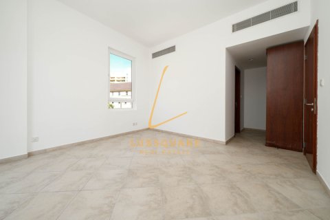 Apartemen di Motor City, Dubai, UEA 2 kamar tidur, 139 m2 nomor 709370 - foto 2