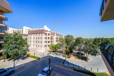 Apartemen di Motor City, Dubai, UEA 2 kamar tidur, 139 m2 nomor 709370 - foto 13