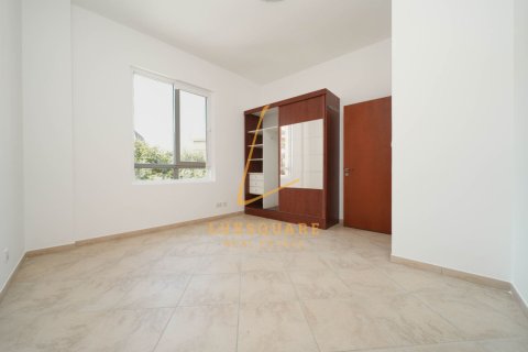 Apartemen di Motor City, Dubai, UEA 2 kamar tidur, 139 m2 nomor 709370 - foto 11