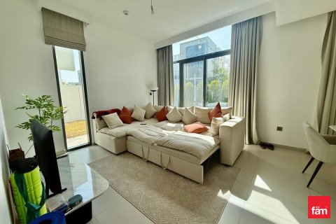 Зняти в оренду таунхаус в Дубай, ОАЕ 4 спальні, 245.5м2, № 689397 - фото 2