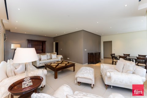 Villa til leie i Al Furjan, Dubai, Emiratene 6 soverom, 610 kvm Nr. 689400 - Foto 10