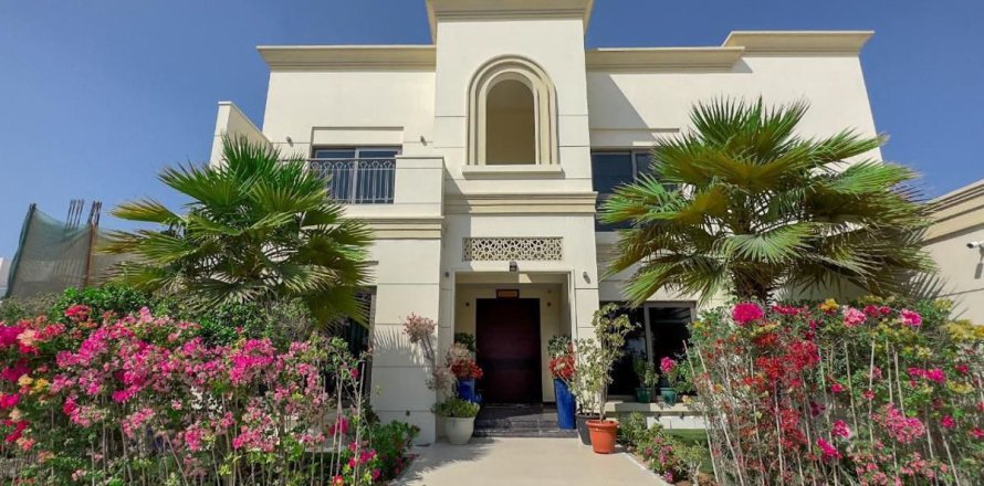 Villa i Al Furjan, Dubai, Emiratene 6 soverom, 610 kvm nr. 689400