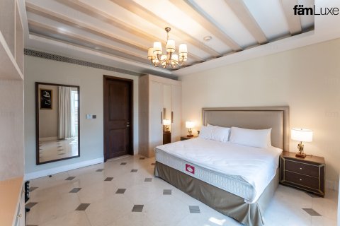 Villa til leie i Dubai, Emiratene 4 soverom, 792.5 kvm Nr. 655760 - Foto 19