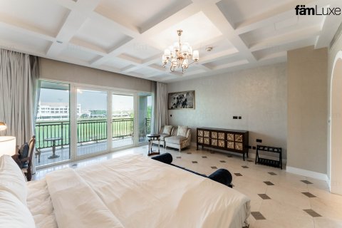 Villa til leie i Dubai, Emiratene 4 soverom, 792.5 kvm Nr. 655760 - Foto 17