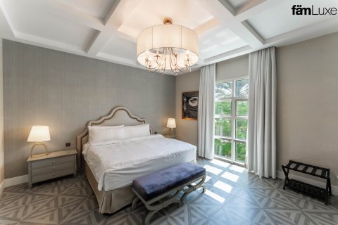 Villa til leie i Dubai, Emiratene 4 soverom, 792.5 kvm Nr. 655760 - Foto 25