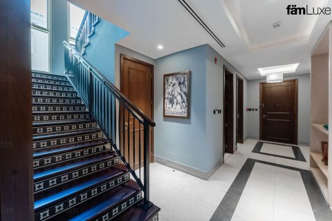 Villa til leie i Dubai, Emiratene 4 soverom, 792.5 kvm Nr. 655760 - Foto 8