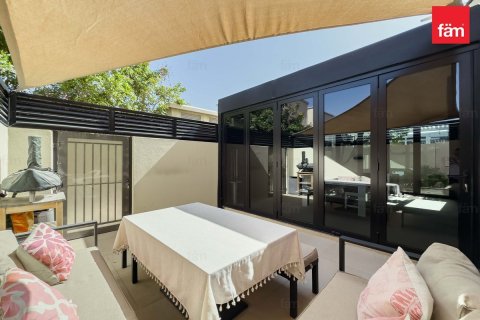 Řadový dům v Dubai, SAE 4 ložnice, 230.5 m² Č.: 695058 - fotografie 13