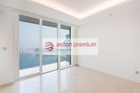 Appartamento in vendita a Dubai Harbour, Dubai, EAU 1 camera da letto, 74 mq. № 677154 - foto 15