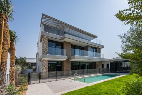 Villa asukohaga Tilal Al Ghaf, Dubai, AÜE: 6 magamistoaga, 826 m² Nr 764186