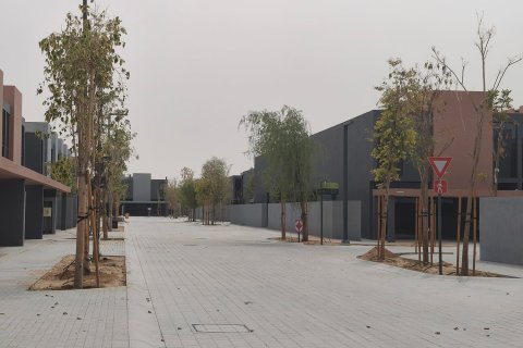 Tilal City, Sharjah, संयुक्त अरब अमीरात में विला, 4 बेडरूम, 385.08 वर्ग मीटर, संख्या 748288 - फ़ोटो 18