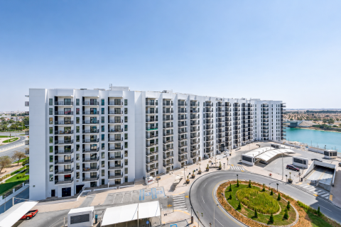 Apartment i Yas Island, Abu Dhabi, UAE 2 soveværelser, 100.06 kvm № 748268