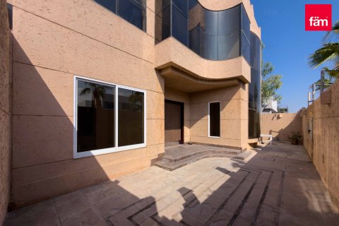 ویلا برای اجاره در Umm Suqeim، Dubai، امارات متحده عربی 8 خوابه ، 743.2 متر مربع ، شماره 687520 - تصویر 26