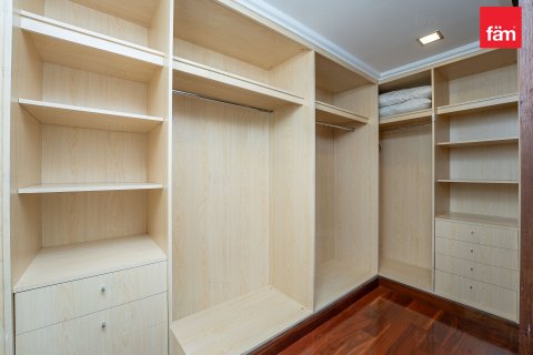 Huoneisto Palm Jumeirah, Dubai, Arabiemiraatit 1 makuuhuone, 102.3 m2 № 687522 - kuva 16