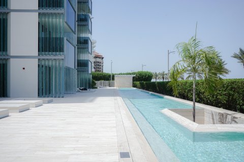 Müüa korter asukohaga Palm Jumeirah, Dubai, AÜE: 3 magamistoaga, 226 m² Nr 703183 - pilt 1